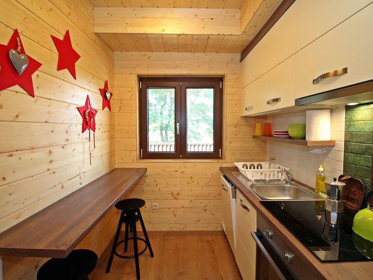 Dunaparti Haz Stand U 27E Mosonmagyaróvár Exteriör bild